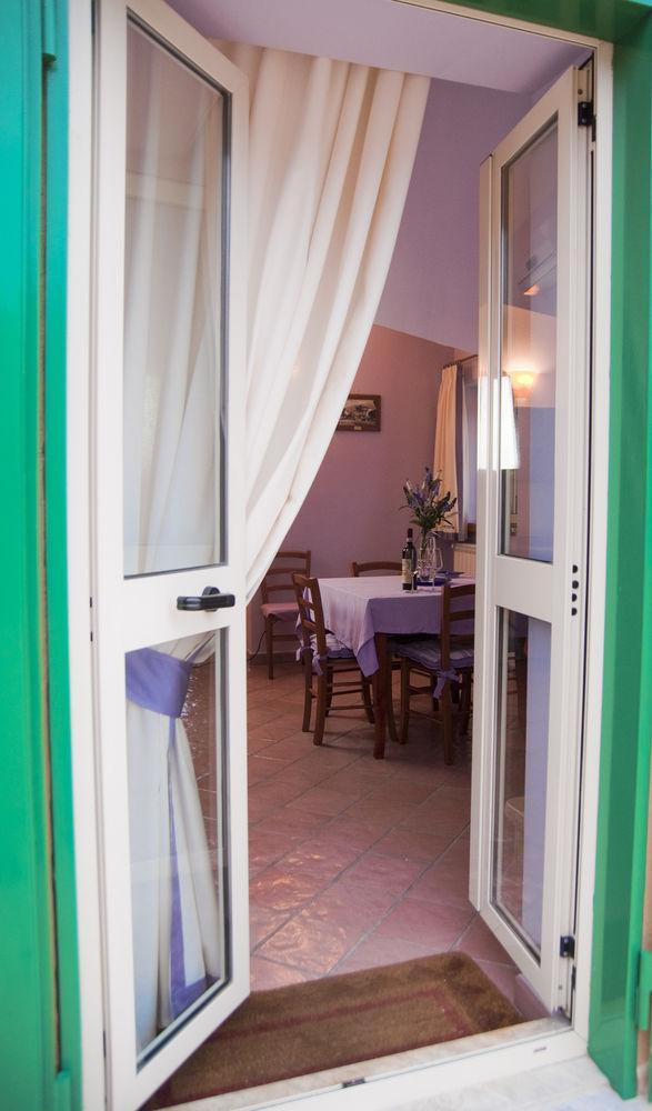 Tetto Fiorito Apartman Castellammare di Stabia Kültér fotó